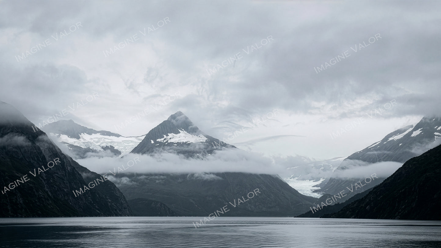 High quality digital Wallpaper | Misty Mountain view